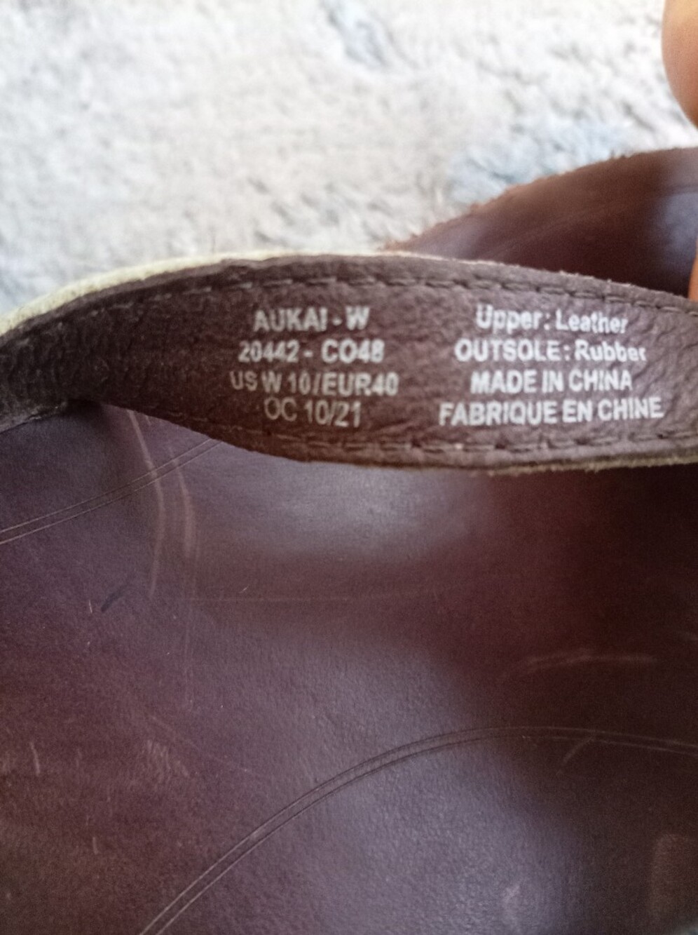 Olukai Gold Leather Flip Flops Size 10 - Picture 4 of 4